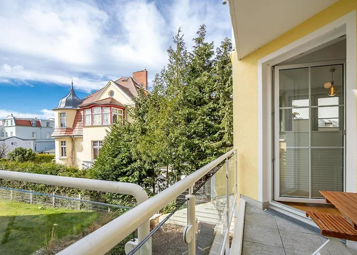 Duenenresidenz, App A03